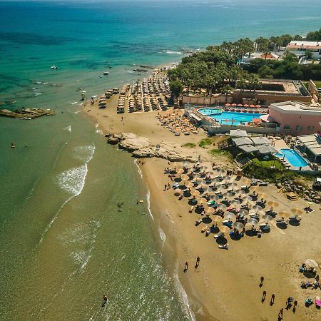 Manos Beachside Apartments Agia Marina Zewnętrze zdjęcie